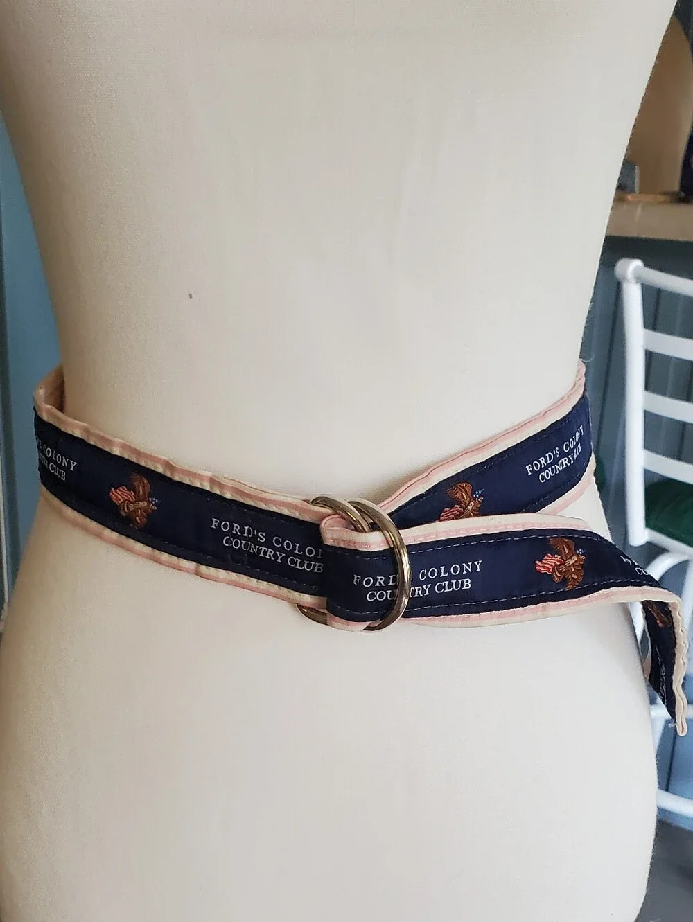 Ford Colony Country Club Navy and Pink Ribbon Golf Unisex Belt. Small.